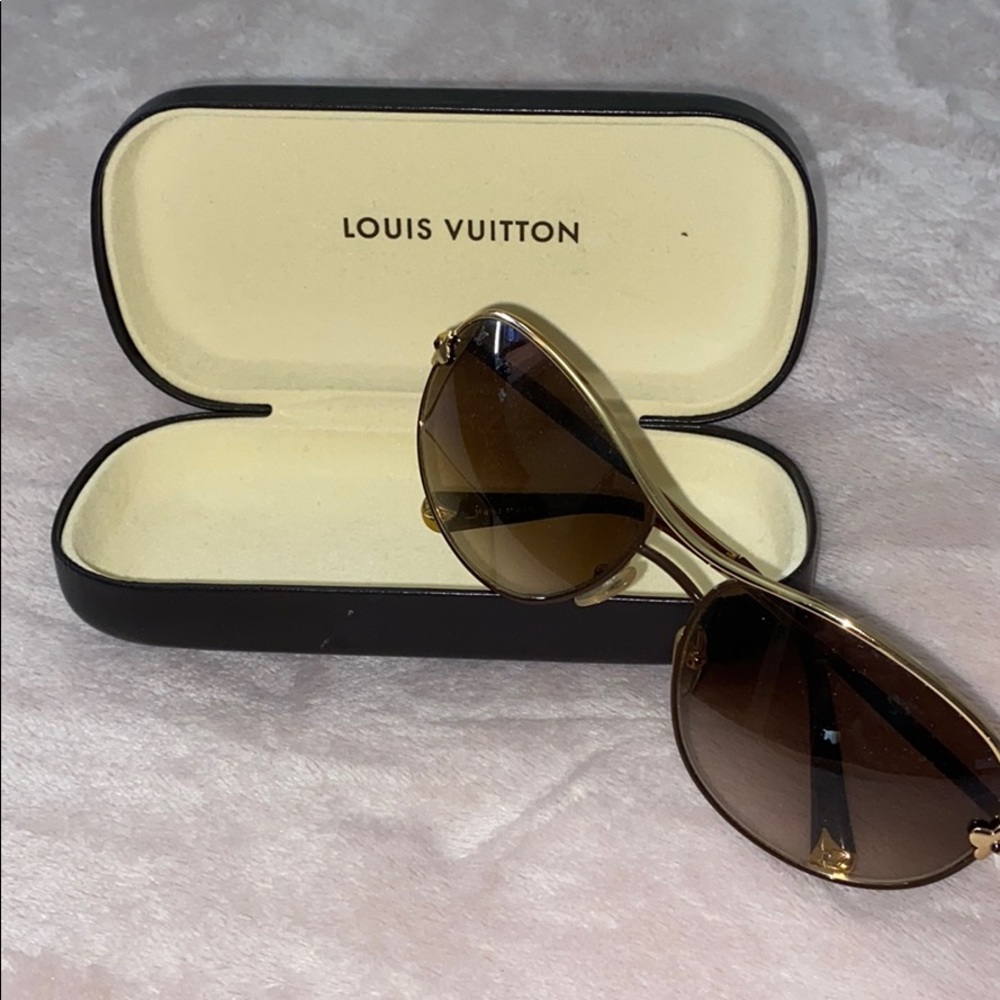 Louis Vuitton Goldstone Metal Mimosa Sunglasses